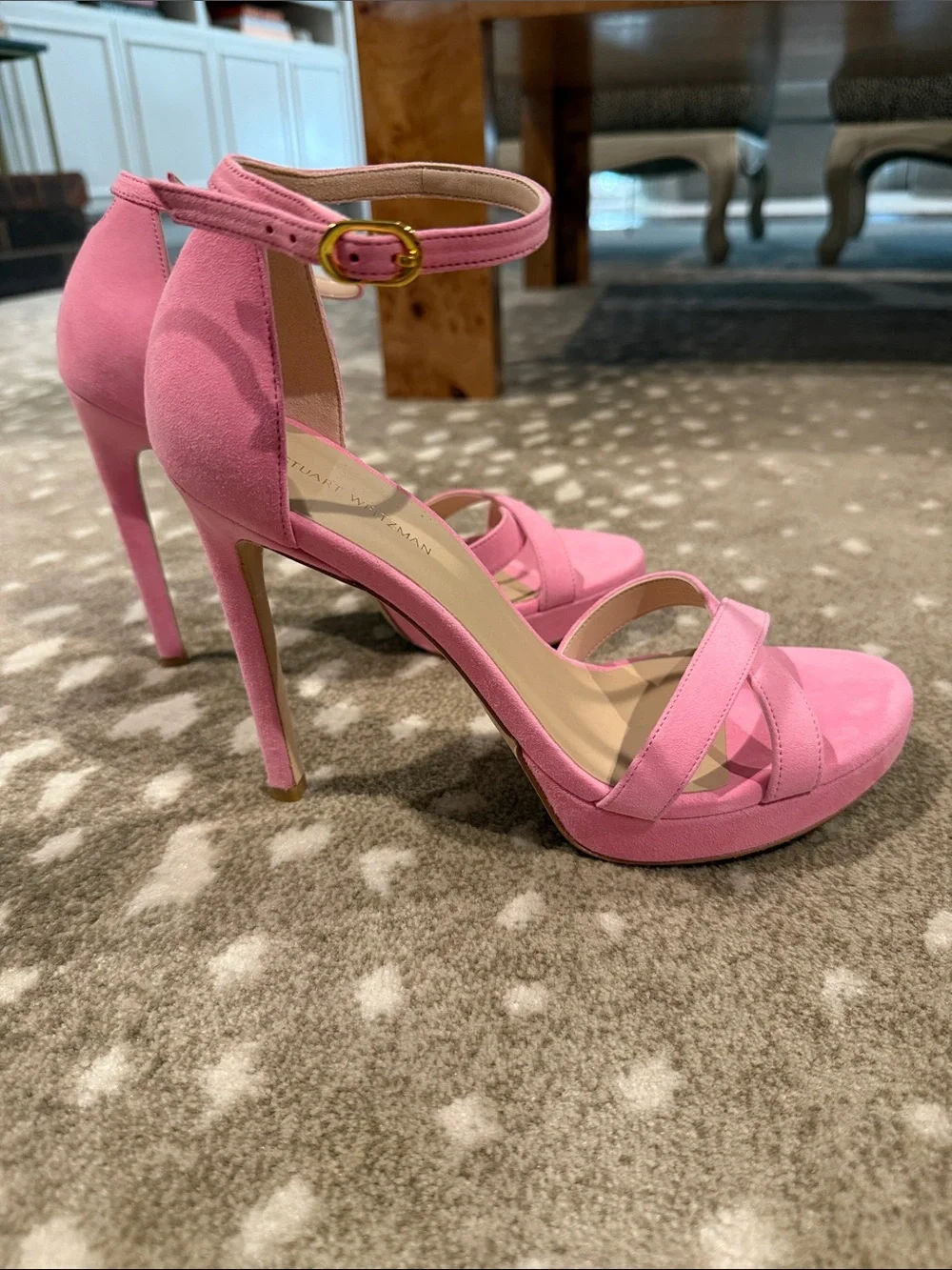 Stuart Weitzman elegant pink